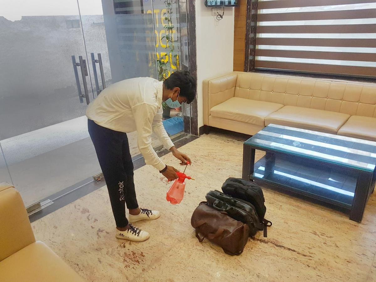 Hotel Aerocity Purple Orchid New Delhi Luaran gambar