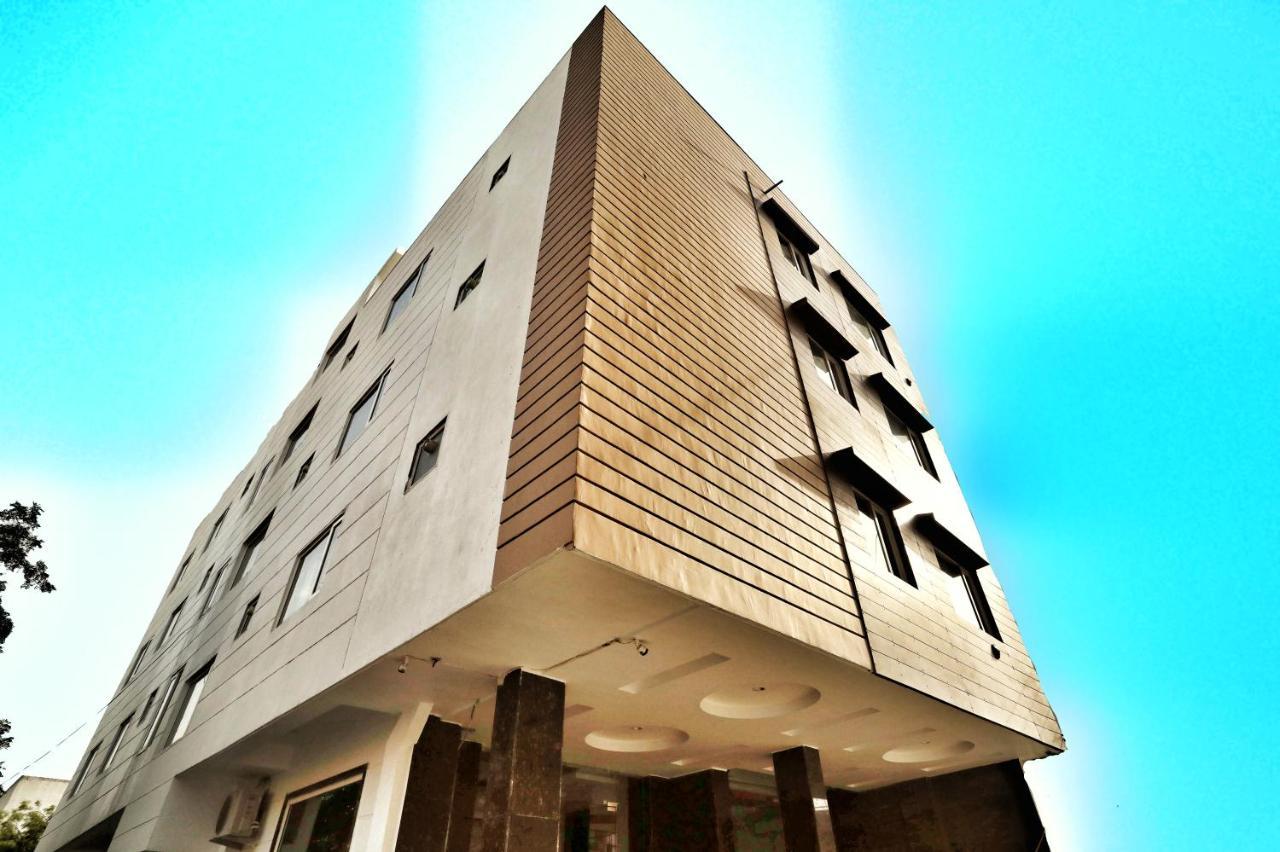 Hotel Aerocity Purple Orchid New Delhi Luaran gambar
