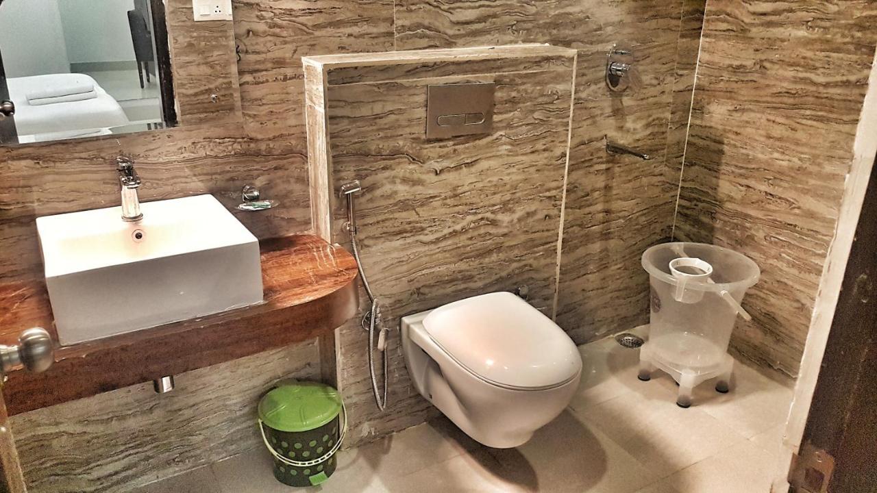 Hotel Aerocity Purple Orchid New Delhi Luaran gambar