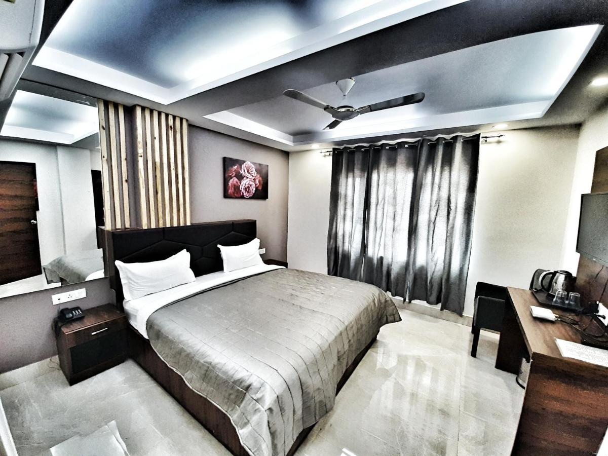Hotel Aerocity Purple Orchid New Delhi Luaran gambar